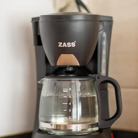 Center-cozy One Bedroom *