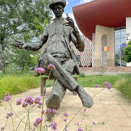 Center-cozy One Bedroom Bucharest