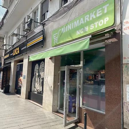 Center-cozy One Bedroom Appartement *