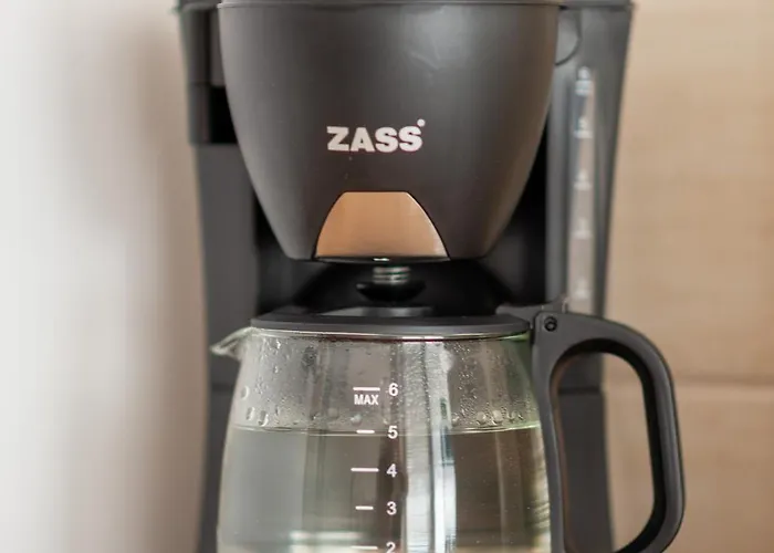 Center-cozy One Bedroom *